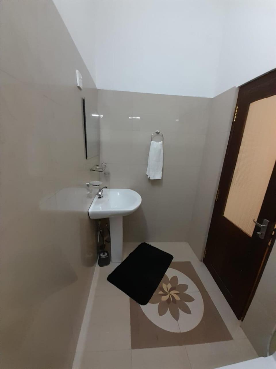 Emerald Mirror Guest エッラ 部屋 写真